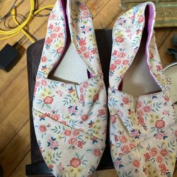 Women shoes