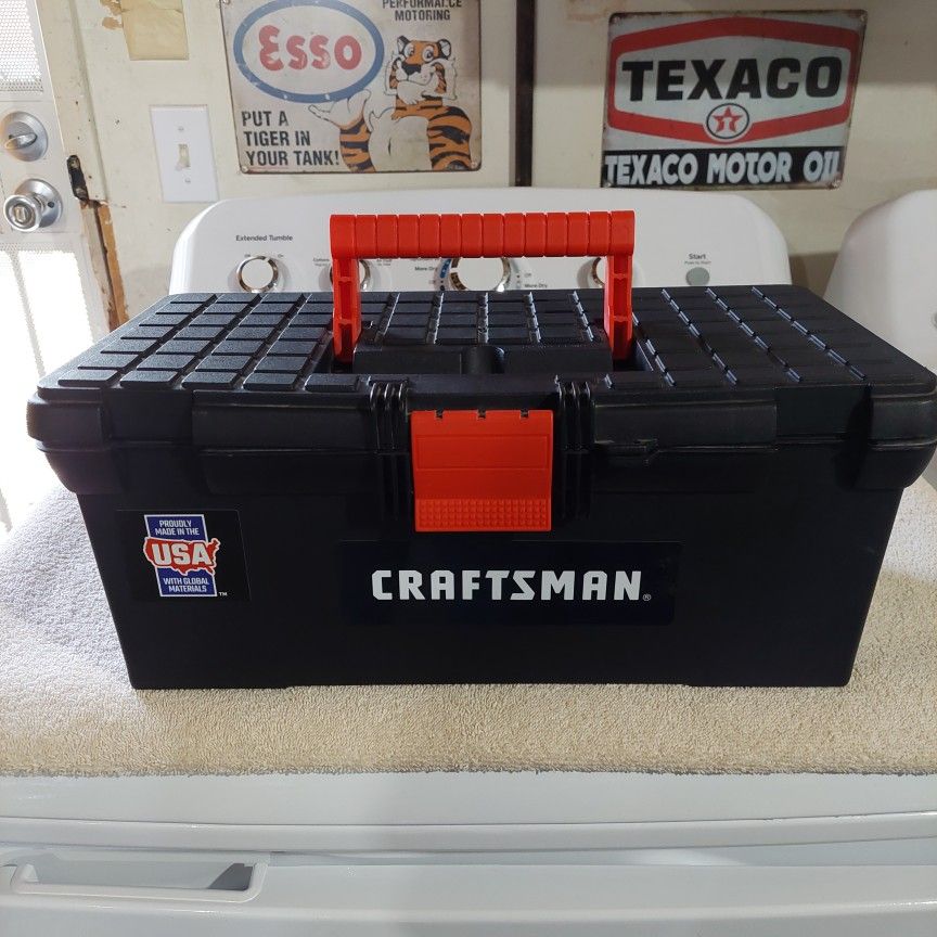 Craftsman 16 Inch Plastic Tool Box With Tools