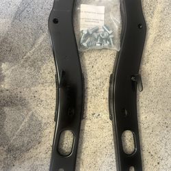 Toyota Tacoma 1995–2004 rear bumper brackets