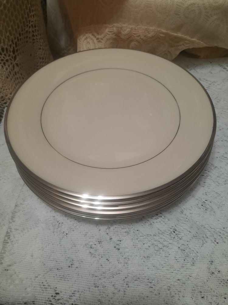 Lenox solitaire made In U.S.A 6pc
