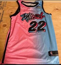 Mens Miami Heat jersey size lrg