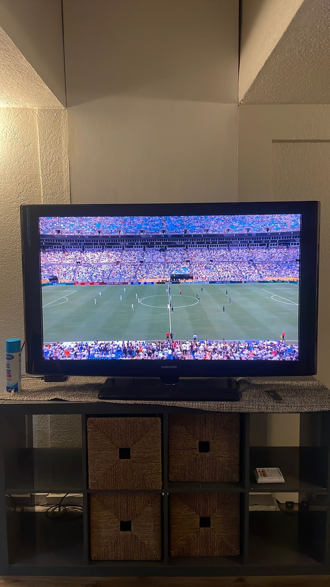 52” Samsung TV