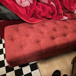 Red Diamond Tuft Bench