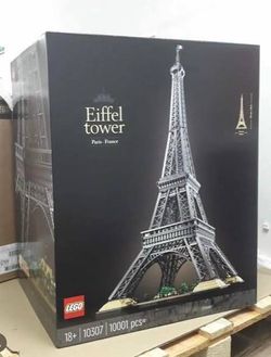 Eiffel Tower LEGO 10307