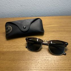 Ray-Ban Clubmaster Sunglasses – Tortoise/Gold – Polarized – Clean