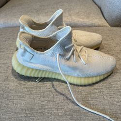 Yeezy Boost 350 V2 - Creams