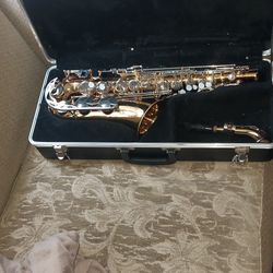 Vito Saxophone No. 536167 With Case