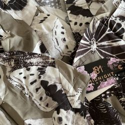 New Women’s Wrap Robe, XS/S, $10