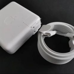 MacBook Pro Charger 
