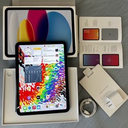 iPad  128G.     2025