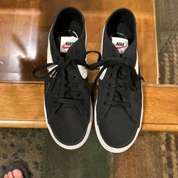 Nike Women Shoes