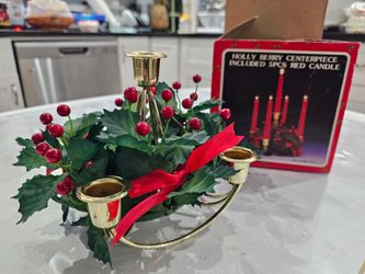 Good condition holiday candle holder