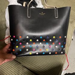 Kate Spade purse asking 25