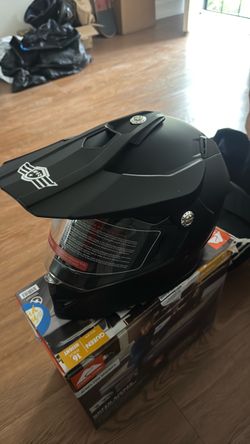 Matte Black Motocross Full-Face Helmet medium