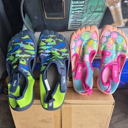 Use Boys and Girls Newtz Pool/Beach shoes