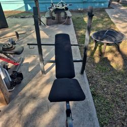 Weight Bench 