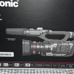 New In Box‼️Retails $2500+ Only opened to take pictures Panasonic AG-UX180 4K Premium Pro Camcorder