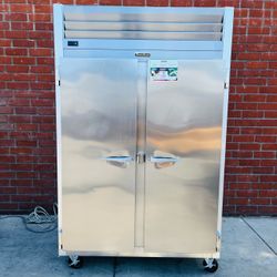 Traulsen G20010 52" G Series Solid Door Reach-In Refrigerator with Left / Right Hinged Doors
