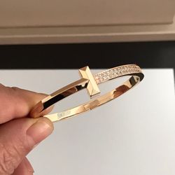 Tiffany & Co. 18K Gold Diamond Bracelet Unisex