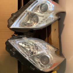 2012-2015 TOYOTA PRIUS HEADLIGHTS