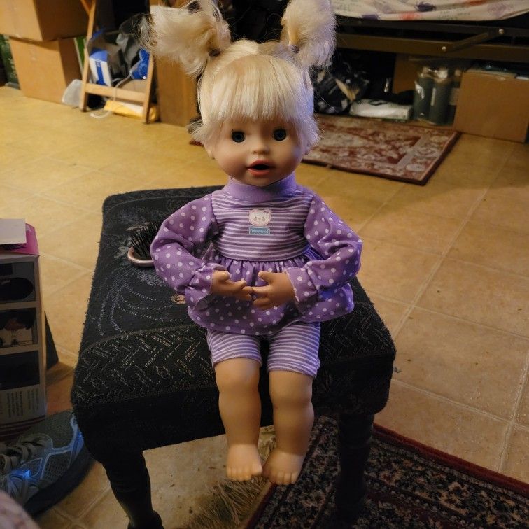 Fisher Price 2006 Little Mommy Doll