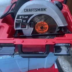 Almost New Craftsman Circular Saw Model (contact info removed)40 Used Only 1 Time 1 Cut 