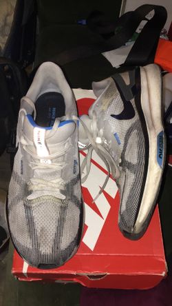 Nike Air Zoom Structure 25 "White/Black/Sail/Photo Blue" – Men's Size 9.5 – Lightly Used