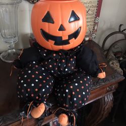 Halloween Pumpkin Head Candy Holder Sitter