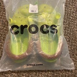 Shrek Crocs 