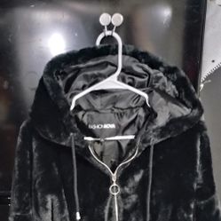 New Woman's Black Faux Fur Zip Up Hooded Fashion Coat