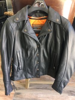 Women’s Leather Motorcycle Jacket-NEW Size Medium