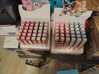 2 boxes of kids pens new hello kitty karomi