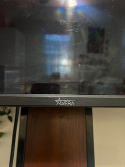 Avera Flat Screen TV