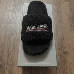balenciaga slides