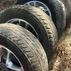 Jeep  265/60 18’ Wheels