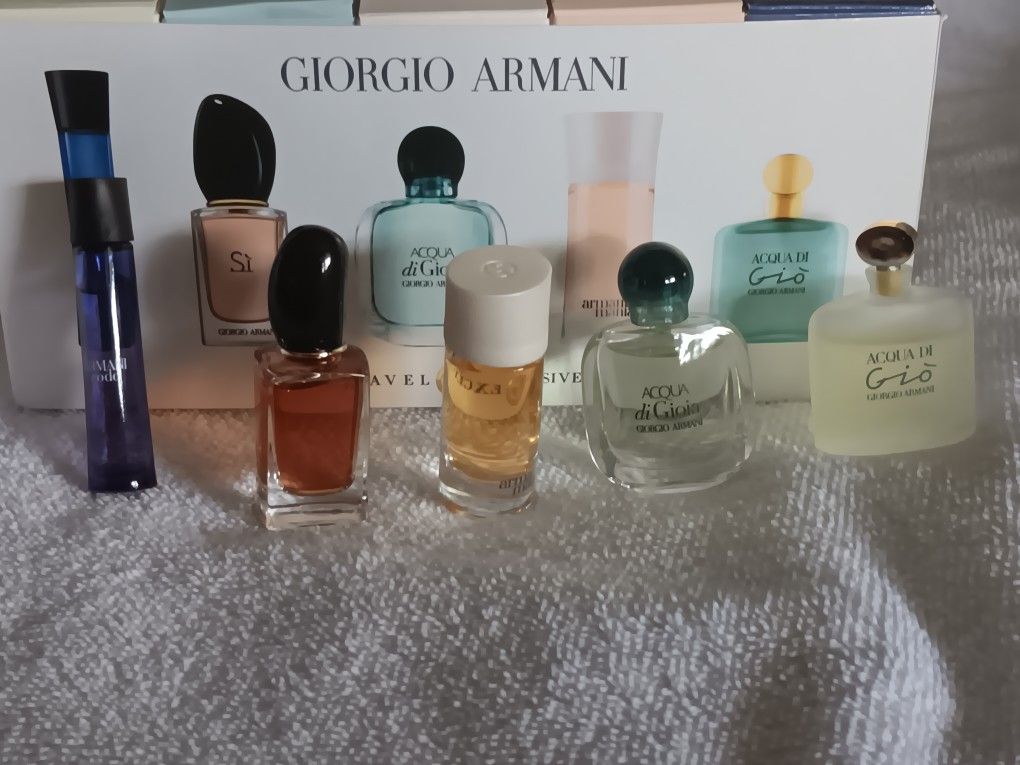 Giorgio Armani Travel Exclusive Perfume Set