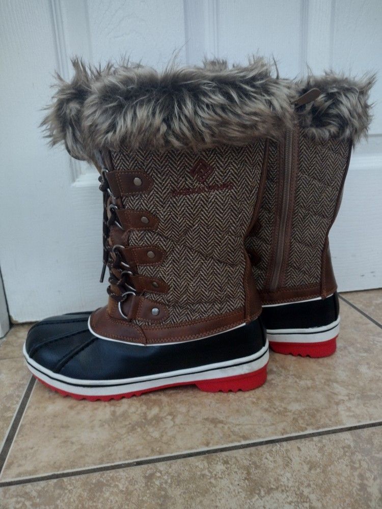 Snow Boots 