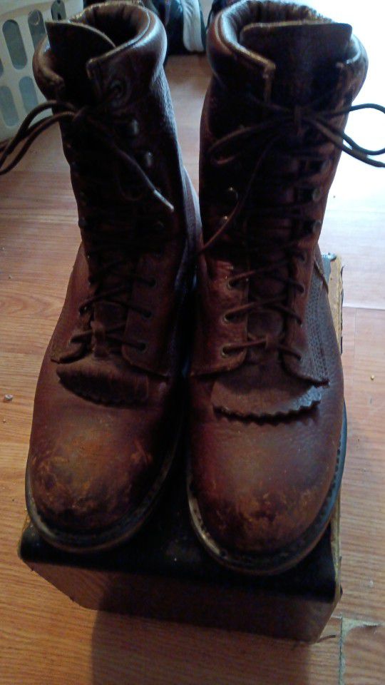 ROCKY-brown leather steel toe laced boots