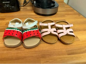 Infant sandals