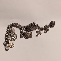 Vintage Sterling Silver Charm Bracelet (9 Charms)