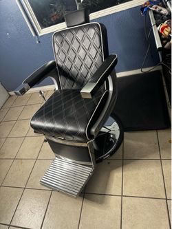Barber chair