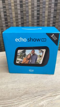 Amazon Alexa Echo Show 5 . BRAND NEW . 3rd Generation