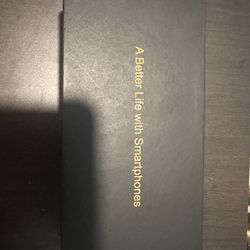 Brand new fully unlocked 512 Gb phone with a stylus pen never used