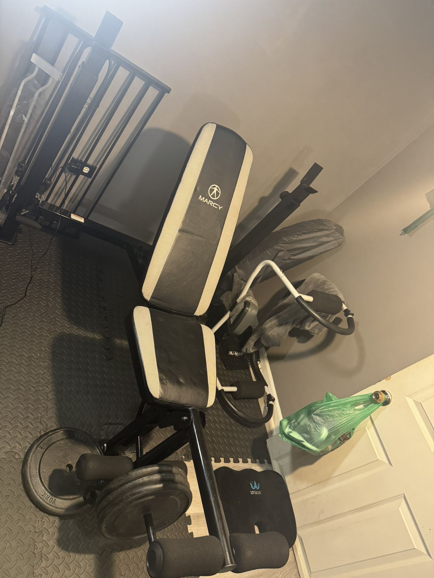 Weight Bench