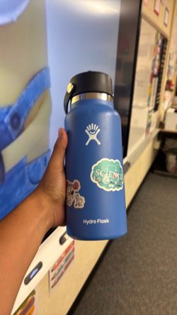 Blue Hyrdeoflask with stickers