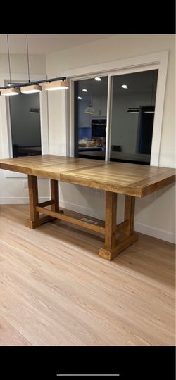 Table, must go