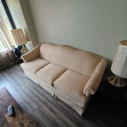 Free Sofa
