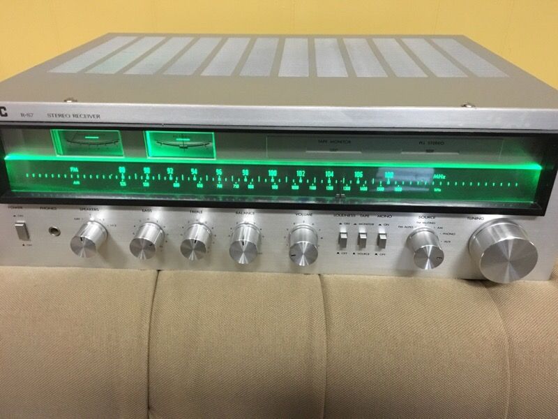 JVC R-S7 Stereo Receiver