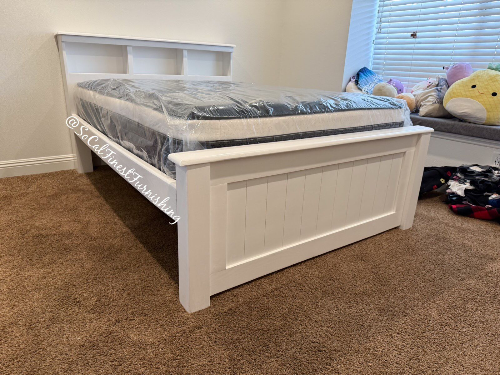 White Full Bed With Mattress