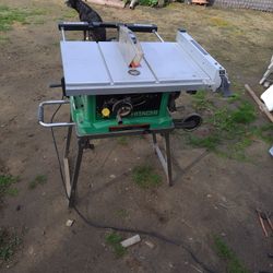 Hitachi Table Saw Brand New Used A Couple Times 